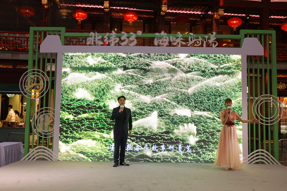 10淮歌演唱《爱不够的地方是射阳》.jpg 10淮歌演唱《爱不够的地方是射阳》.jpg