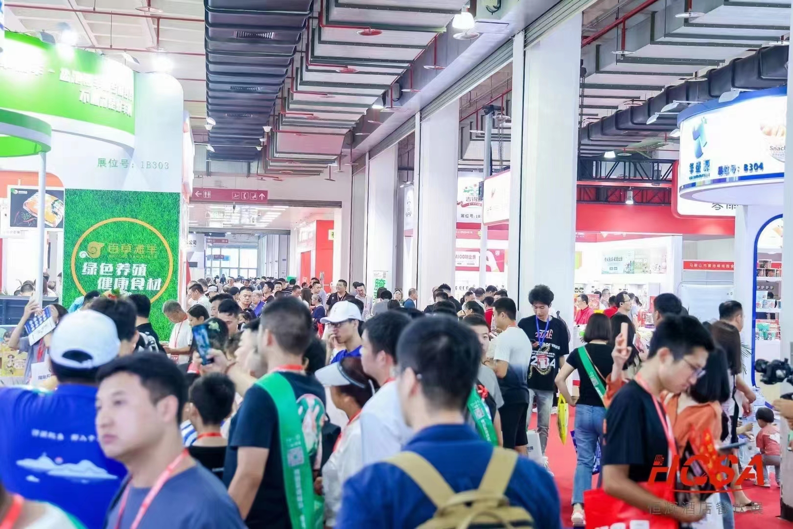 观众.jpg 观众.jpg